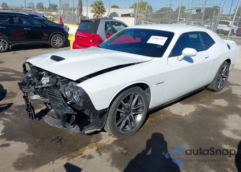 2021 Dodge Challenger R/T из США, поврежденный, VIN 2C3CDZBT0MH651440
